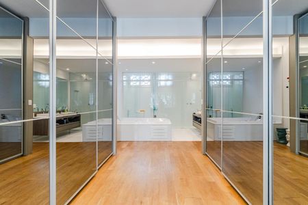 Apartamento à venda com 200m², 2 quartos e 1 vagaSuíte