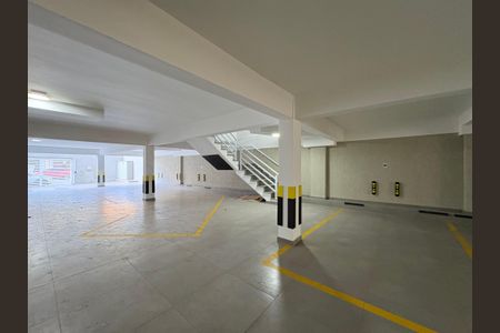 Apartamento à venda com 76m², 1 quarto e 1 vaga Apartamento à venda com 76m², 1 quarto e 1 vagaGaragem