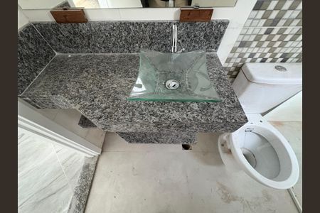 Apartamento à venda com 76m², 1 quarto e 1 vaga Apartamento à venda com 76m², 1 quarto e 1 vagaBanheiro Social