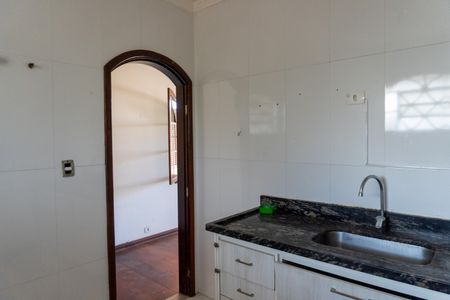 Casa para alugar com 550m², 4 quartos e 5 vagas Casa para alugar com 550m², 4 quartos e 5 vagasCozinha