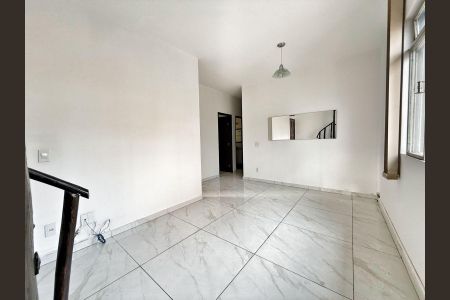 Apartamento à venda com 160m², 3 quartos e 1 vagaSala