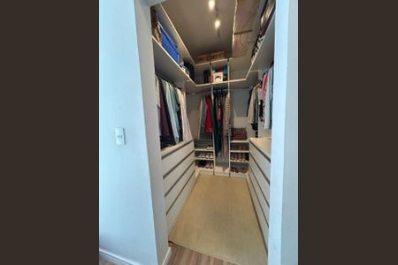 Casa de condomínio à venda com 175m², 3 quartos e 4 vagasFoto 01