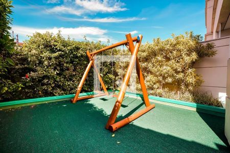 Apartamento à venda com 80m², 2 quartos e 1 vagaÁrea comum - Playground