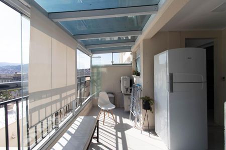 Apartamento à venda com 80m², 2 quartos e 1 vagaVaranda