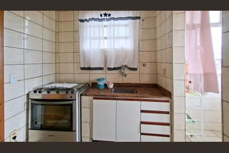 Apartamento à venda com 60m², 2 quartos e 1 vagaCozinha