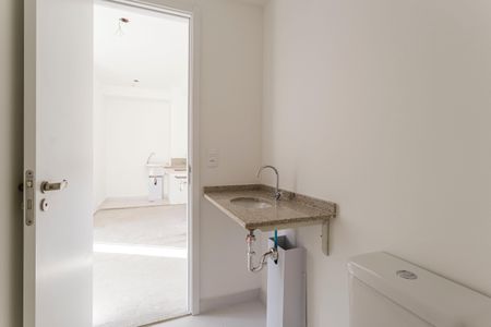 Apartamento à venda com 39m², 2 quartos e sem vaga Apartamento à venda com 39m², 2 quartos e sem vagaBanheiro