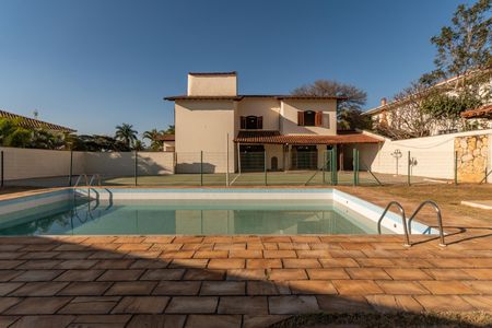 Casa para alugar com 453m², 5 quartos e 8 vagas Casa para alugar com 453m², 5 quartos e 8 vagasÁrea Gourmet