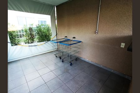 Apartamento à venda com 46m², 2 quartos e sem vagaCarrinho