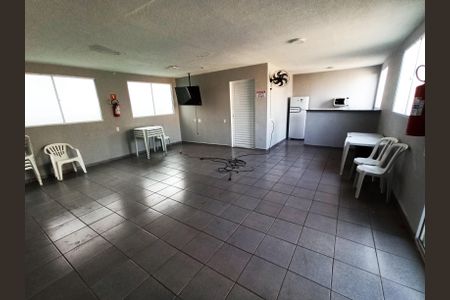 Apartamento à venda com 46m², 2 quartos e sem vagaÁrea comum - Salão de festas