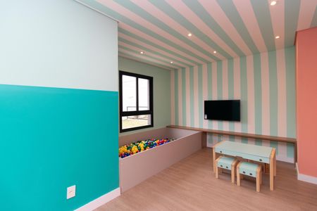 Apartamento à venda com 39m², 2 quartos e sem vagaÁrea comum - Brinquedoteca