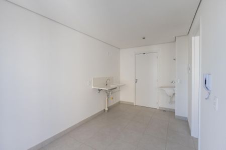 Apartamento para alugar com 28m², 1 quarto e sem vaga Apartamento para alugar com 28m², 1 quarto e sem vagaSala/Cozinha