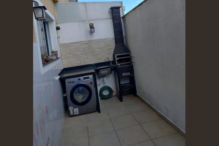 Casa à venda com 75m², 2 quartos e 2 vagas Casa à venda com 75m², 2 quartos e 2 vagasFoto 06