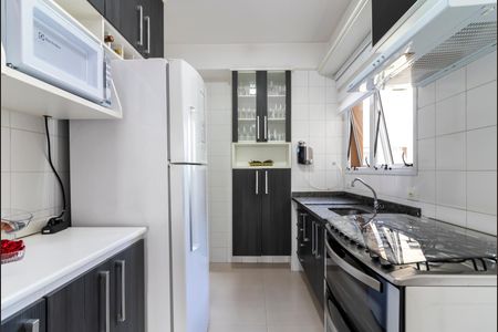 Apartamento à venda com 104m², 3 quartos e 2 vagas Apartamento à venda com 104m², 3 quartos e 2 vagasCozinha