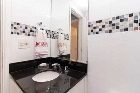 Apartamento à venda com 104m², 3 quartos e 2 vagas Apartamento à venda com 104m², 3 quartos e 2 vagasBanheiro