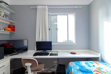 Apartamento à venda com 104m², 3 quartos e 2 vagas Apartamento à venda com 104m², 3 quartos e 2 vagasQuarto 2