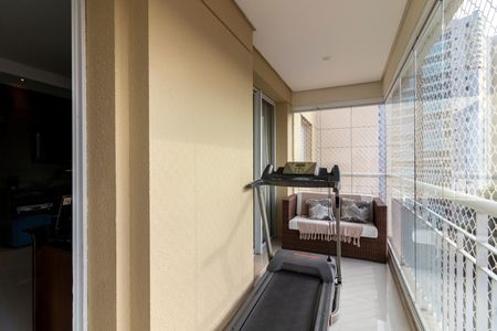 Apartamento à venda com 104m², 3 quartos e 2 vagas Apartamento à venda com 104m², 3 quartos e 2 vagasVaranda da Sala