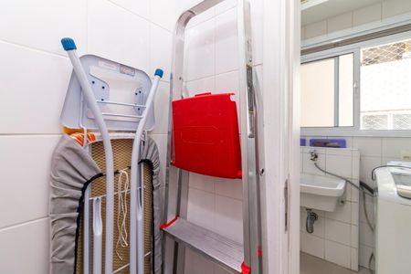 Apartamento à venda com 104m², 3 quartos e 2 vagas Apartamento à venda com 104m², 3 quartos e 2 vagasBanheiro de Serviço