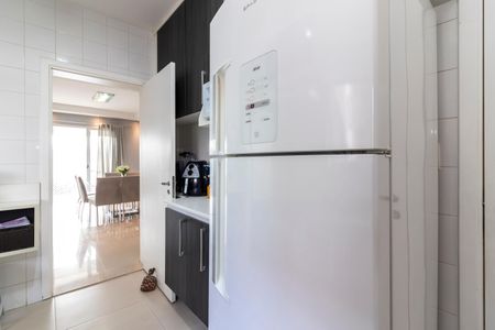 Apartamento à venda com 104m², 3 quartos e 2 vagas Apartamento à venda com 104m², 3 quartos e 2 vagasCozinha