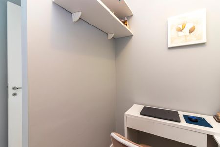 Apartamento à venda com 104m², 3 quartos e 2 vagas Apartamento à venda com 104m², 3 quartos e 2 vagasEscritório