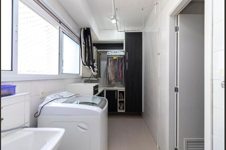Apartamento à venda com 104m², 3 quartos e 2 vagas Apartamento à venda com 104m², 3 quartos e 2 vagasÁrea de Serviço