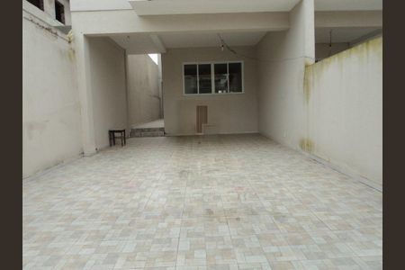 Casa à venda com 160m², 3 quartos e 2 vagas