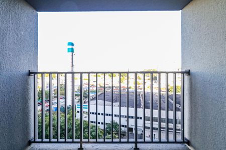 Apartamento para alugar com 56m², 2 quartos e 1 vaga Apartamento para alugar com 56m², 2 quartos e 1 vagaVaranda