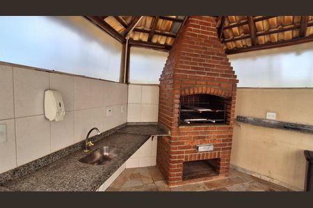 Apartamento para alugar com 60m², 2 quartos e 1 vagaÁrea Comum