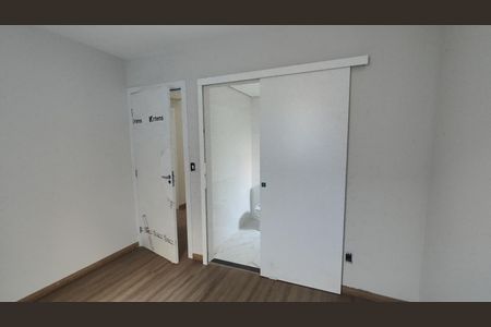 Apartamento à venda com 130m², 2 quartos e 2 vagas Suíte