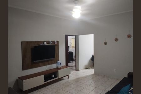 Casa à venda com 180m², 3 quartos e 3 vagasSala