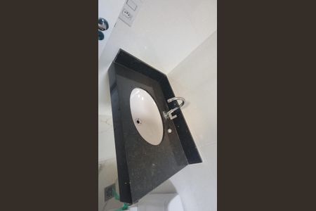 Apartamento à venda com 52m², 2 quartos e 1 vagaBanheiro Social