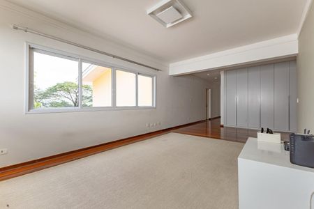 Casa à venda com 754m², 4 quartos e 4 vagas Casa à venda com 754m², 4 quartos e 4 vagasFoto 14