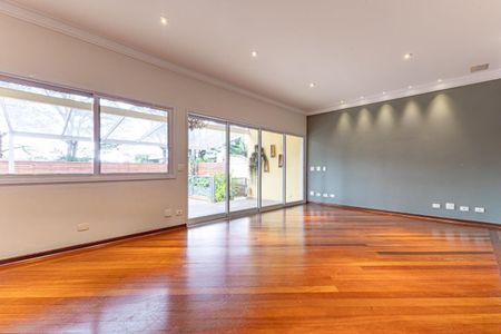 Casa à venda com 754m², 4 quartos e 4 vagas Casa à venda com 754m², 4 quartos e 4 vagasFoto 10