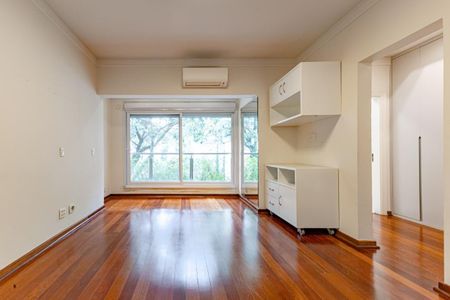 Casa à venda com 754m², 4 quartos e 4 vagas Casa à venda com 754m², 4 quartos e 4 vagasFoto 19