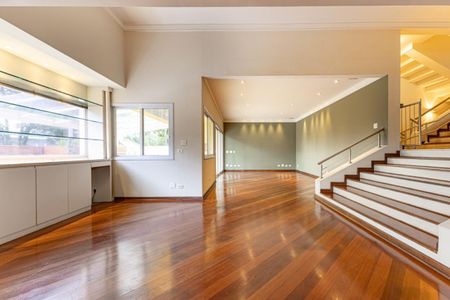 Casa à venda com 754m², 4 quartos e 4 vagas Casa à venda com 754m², 4 quartos e 4 vagasFoto 05