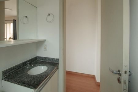 Apartamento à venda com 67m², 3 quartos e 2 vagasBanheiro Social