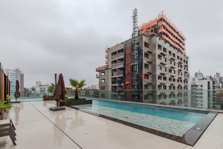 Studio à venda com 30m², 1 quarto e sem vagaÁrea comum - Piscina