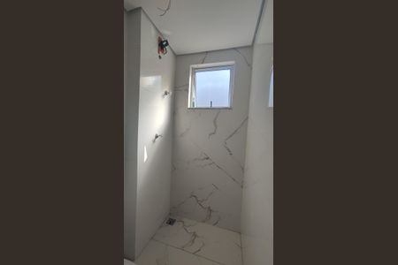 Apartamento à venda com 105m², 3 quartos e 2 vagasBanheiro da Suíte 