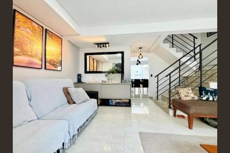 Casa de condomínio à venda com 174m², 3 quartos e 4 vagas Casa de condomínio à venda com 174m², 3 quartos e 4 vagasFoto 01