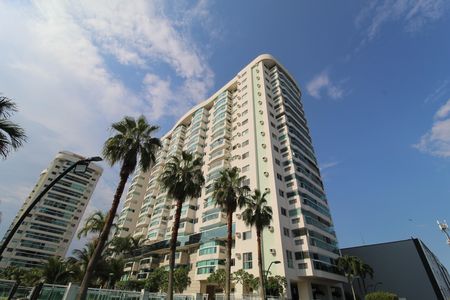 Apartamento para alugar com 102m², 3 quartos e 2 vagasFachada