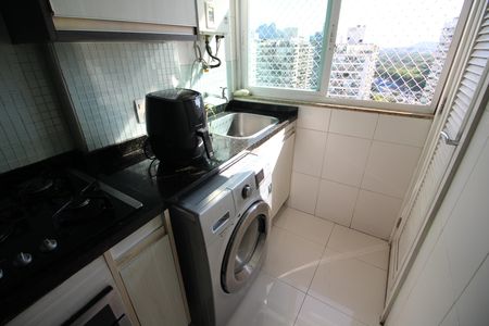 Apartamento para alugar com 102m², 3 quartos e 2 vagasÁrea de Serviço