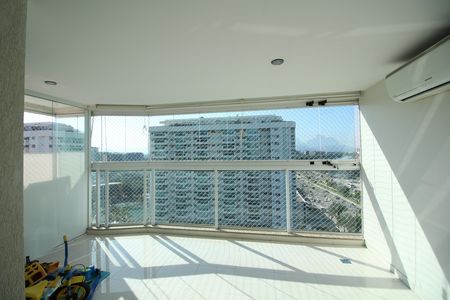 Apartamento para alugar com 102m², 3 quartos e 2 vagasSala
