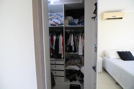 Apartamento para alugar com 102m², 3 quartos e 2 vagasCloset da suíte