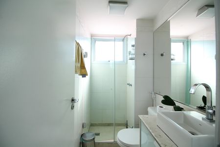 Apartamento para alugar com 102m², 3 quartos e 2 vagasBanheiro Social