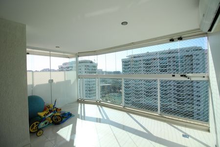 Apartamento para alugar com 102m², 3 quartos e 2 vagasSala - Varanda
