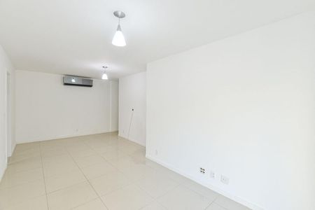 Apartamento à venda com 151m², 3 quartos e 2 vagas