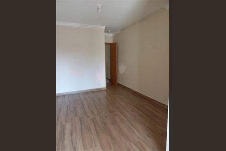 Casa à venda com 200m², 3 quartos e 5 vagas