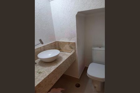 Casa à venda com 200m², 3 quartos e 5 vagas