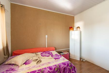 Casa à venda com 300m², 6 quartos e 5 vagas Casa à venda com 300m², 6 quartos e 5 vagasQuarto 2