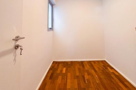 Apartamento à venda com 156m², 3 quartos e 1 vagaQuarto de Serviço