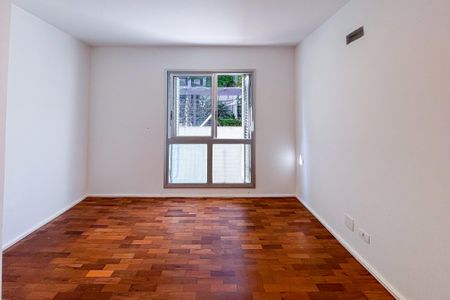 Apartamento à venda com 156m², 3 quartos e 1 vagaQuarto